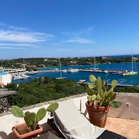 Appartamento con vista incantevole sulla Marina di Porto Cervo Appartamento *
